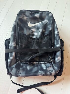 Nike Youth Diamond Select Baseball Bat Backpack Gray Camo Black